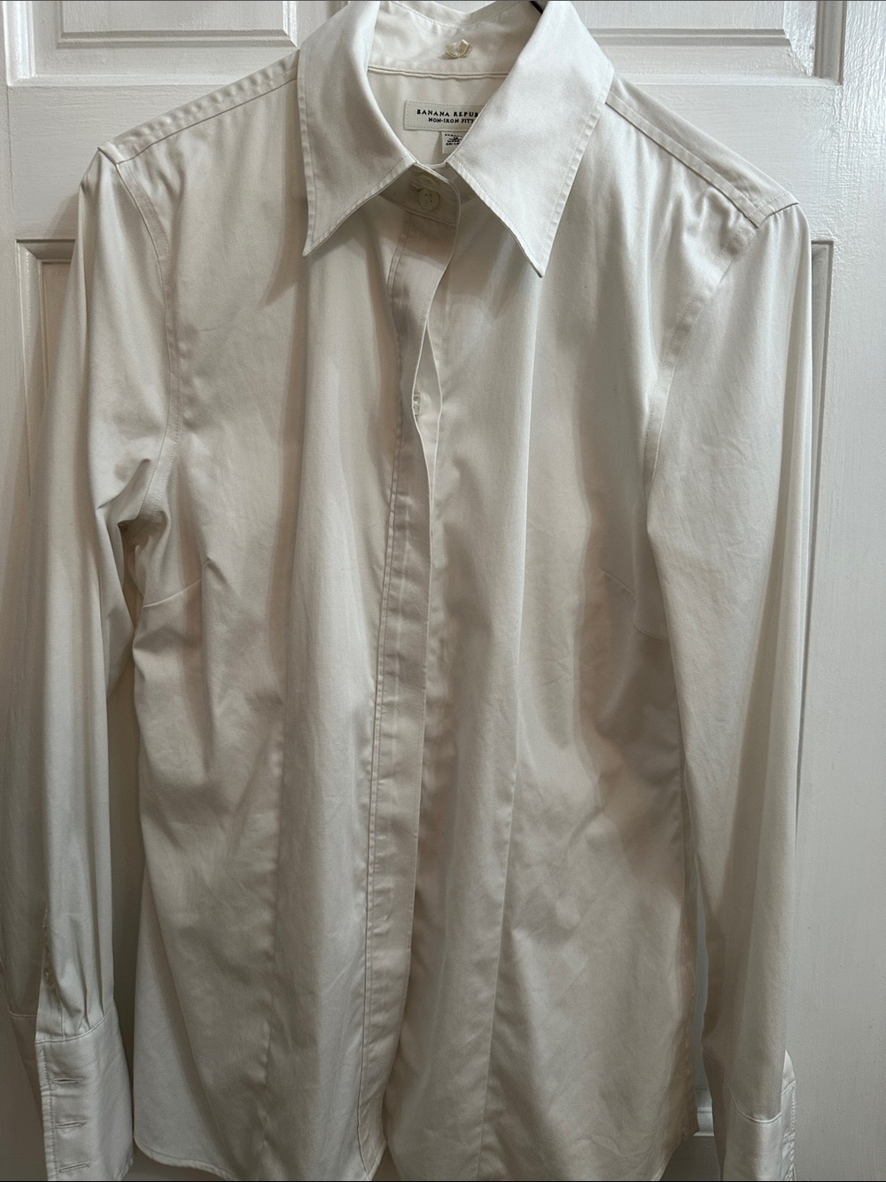 Banana Republic Women's White Button-Down Shirt